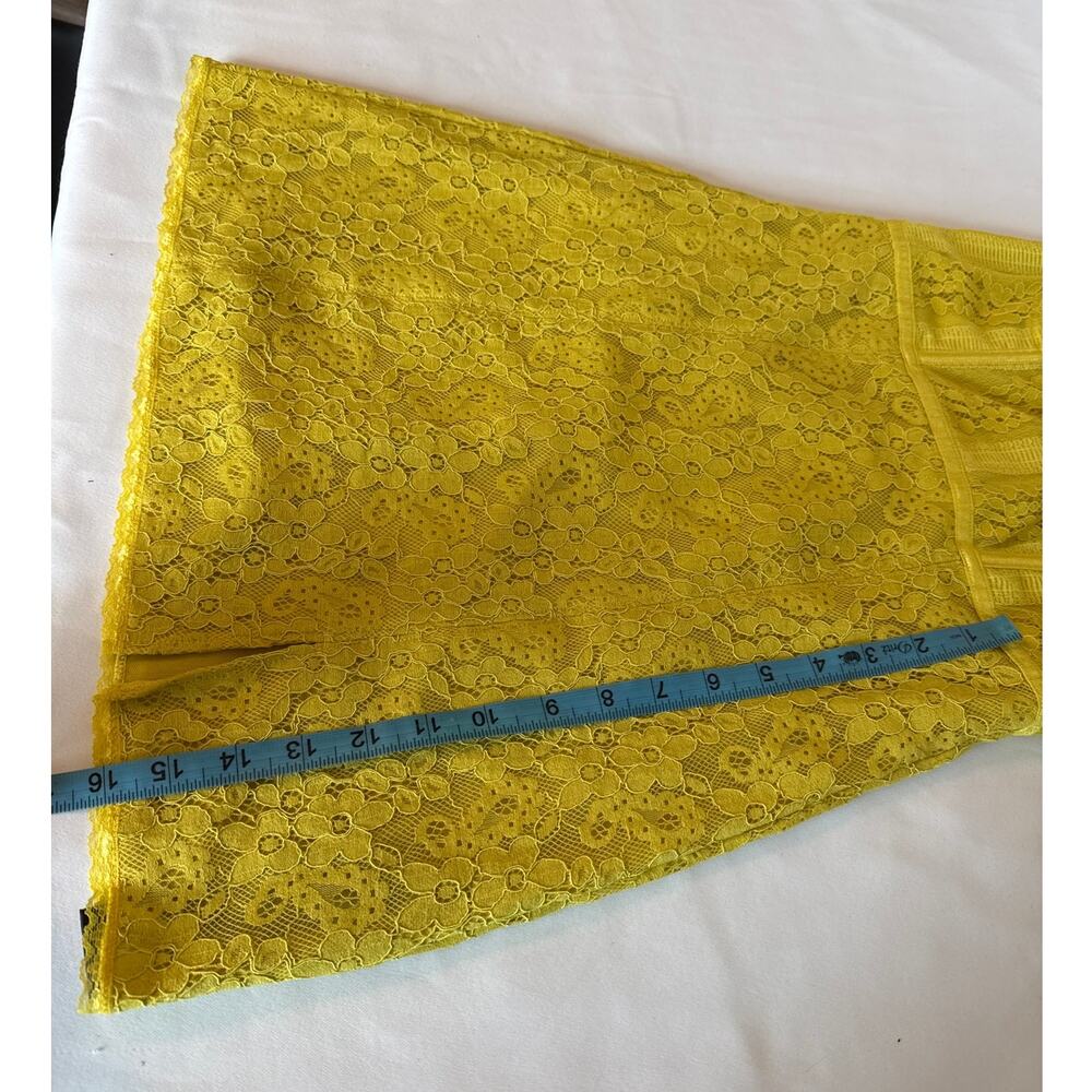 Urban Outfitters Layla Lace Corset Mini Dress Yellow NWT Women's Small - Picture 5 of 8